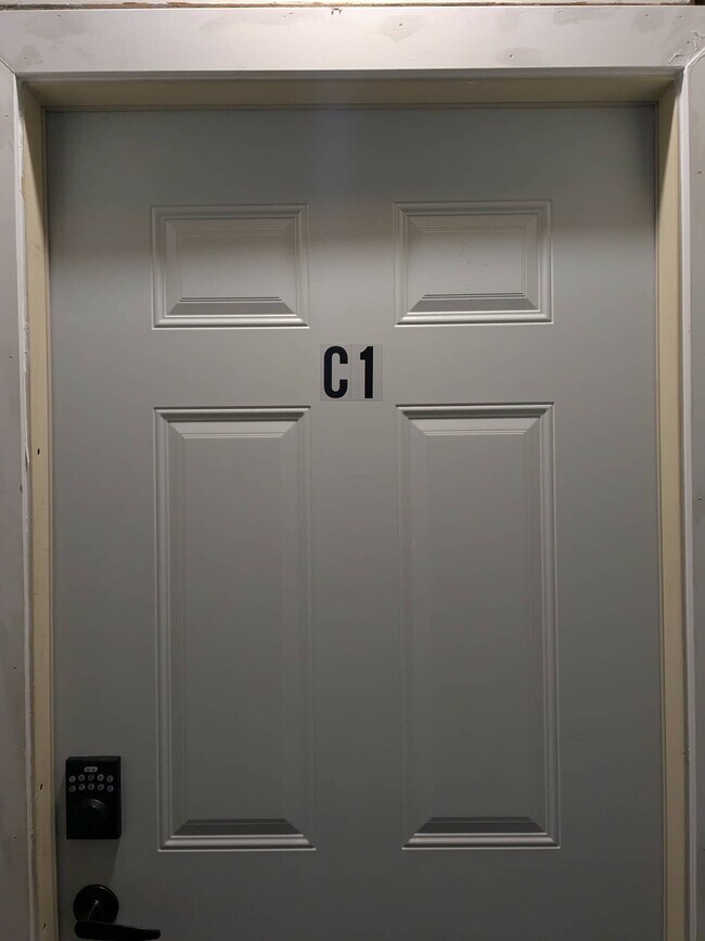 Building Photo - Little York South Apartments