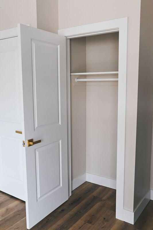 Building Photo - 754 Mt Vernon Ave