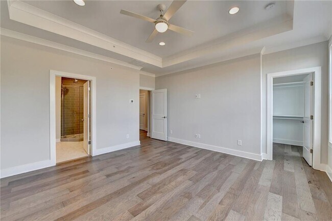 Building Photo - 375 Chiswick Cir