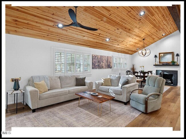 Building Photo - 5008 Autumn Dr