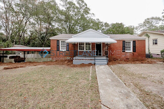 Building Photo - NOW OFFERING $250 OFF FIRST FULL MONTH IF ...