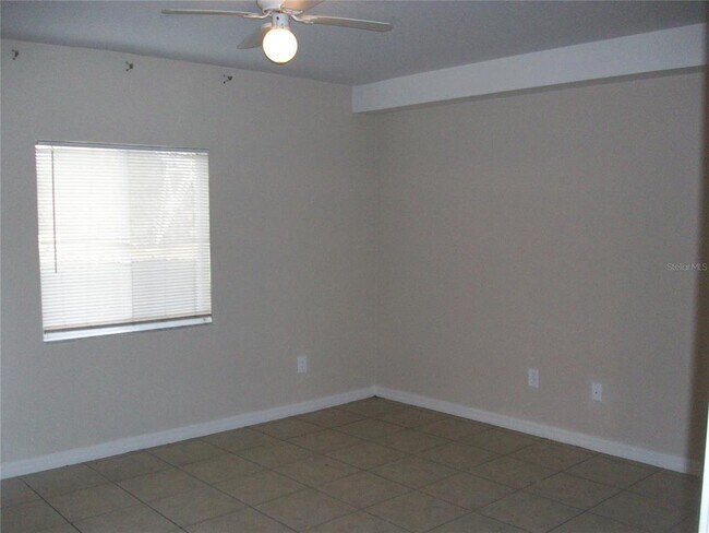 Building Photo - 495 Las Cortes Ln