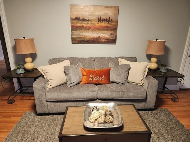 Building Photo - 1215 Trotwood Ave