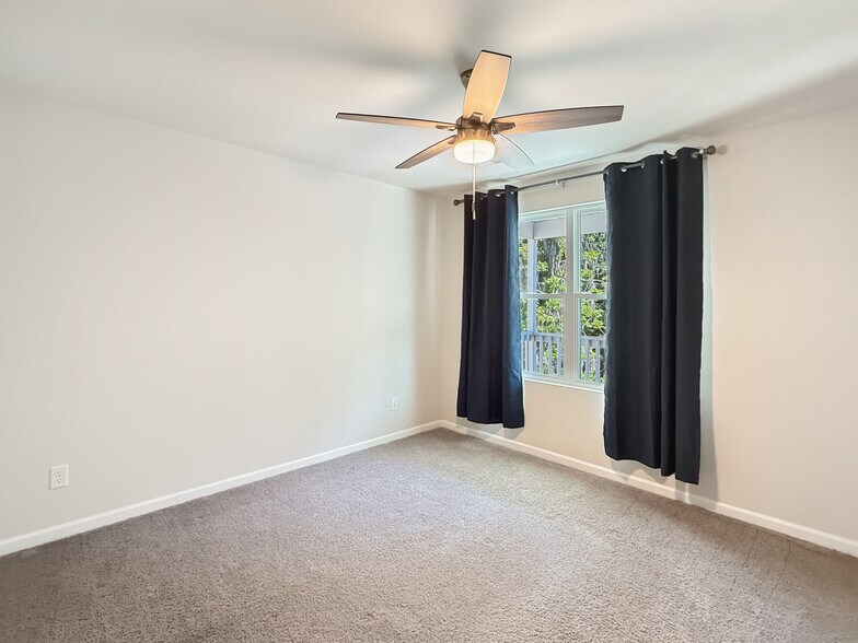Building Photo - 140 Palmetto Breeze Cir
