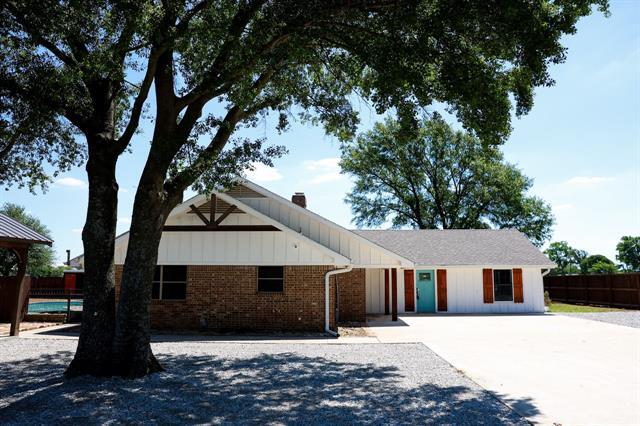 Building Photo - 10575 Friendship Rd