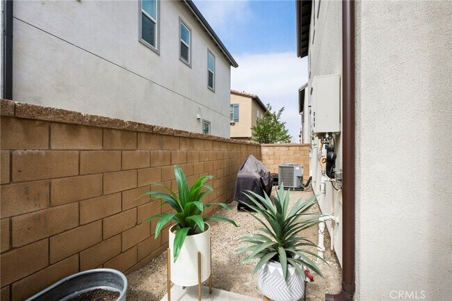 Building Photo - 16008 Jamie Ln