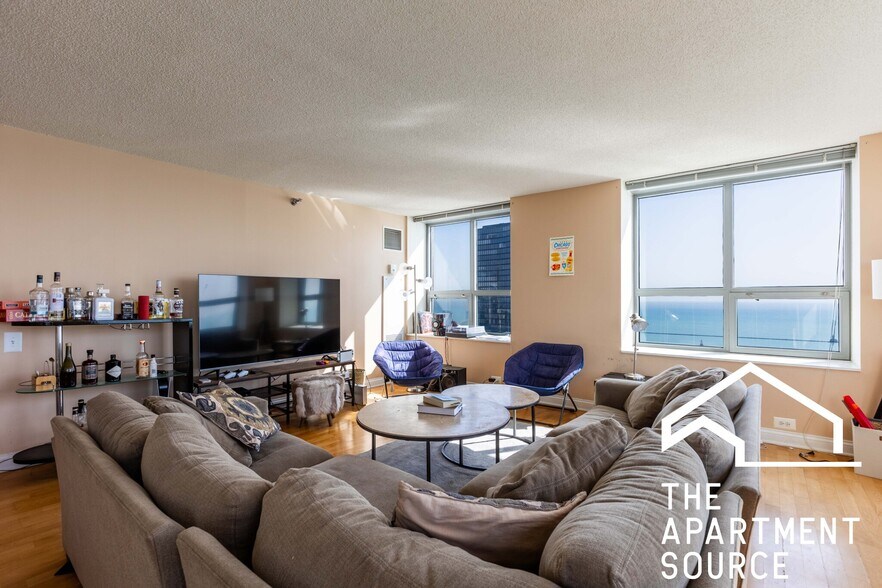 Building Photo - 474 N Lake Shore Dr