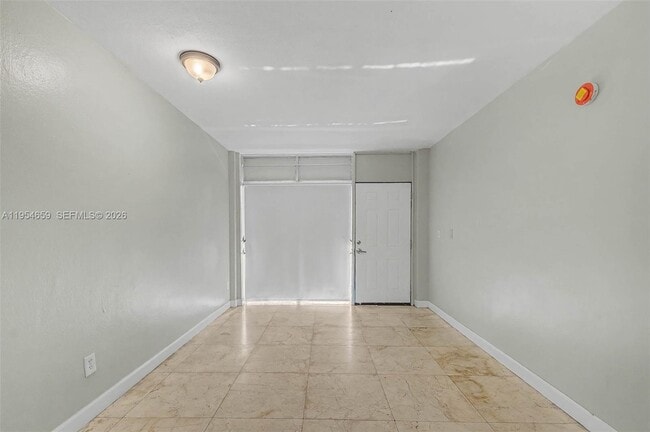 Building Photo - 1685 Jefferson Ave