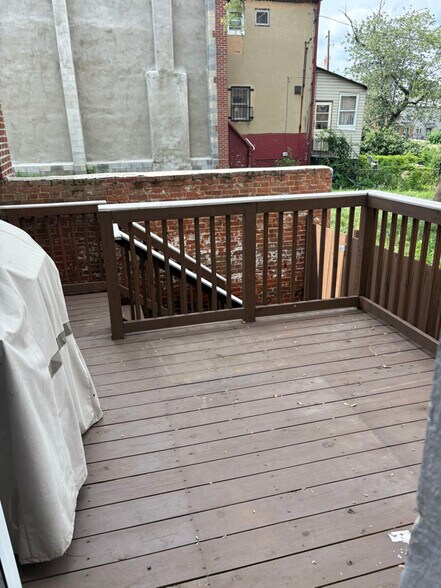Building Photo - 540 Laurens St