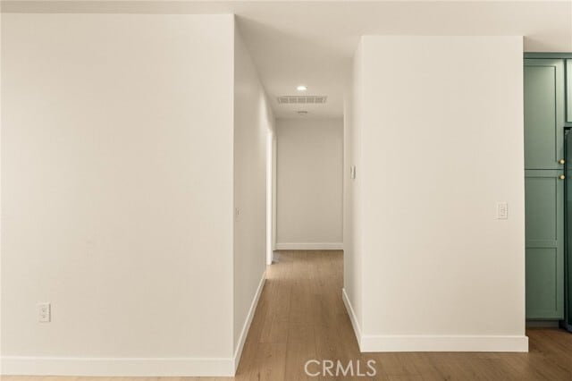 Building Photo - 11920 Laurel Ave