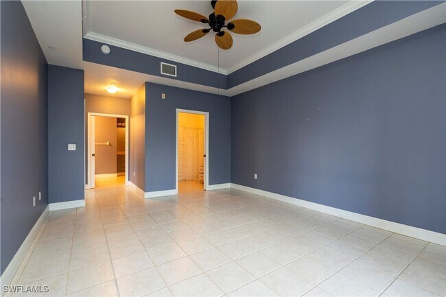 Building Photo - 14815 Laguna Dr
