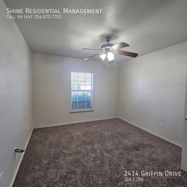 Building Photo - 2414 Griffin Dr