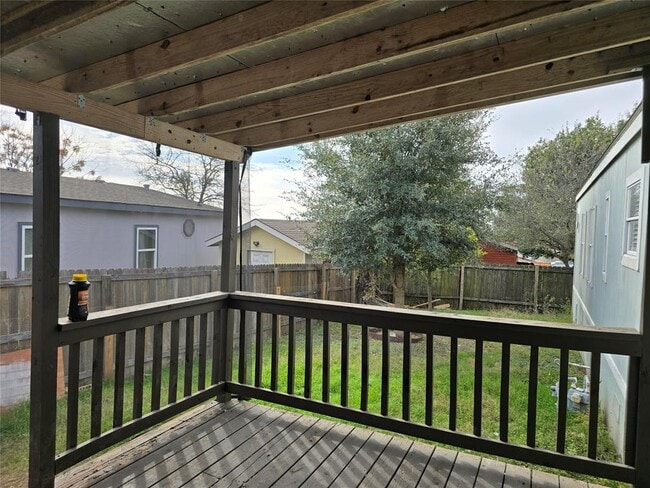 Building Photo - 7628 Northview Ln