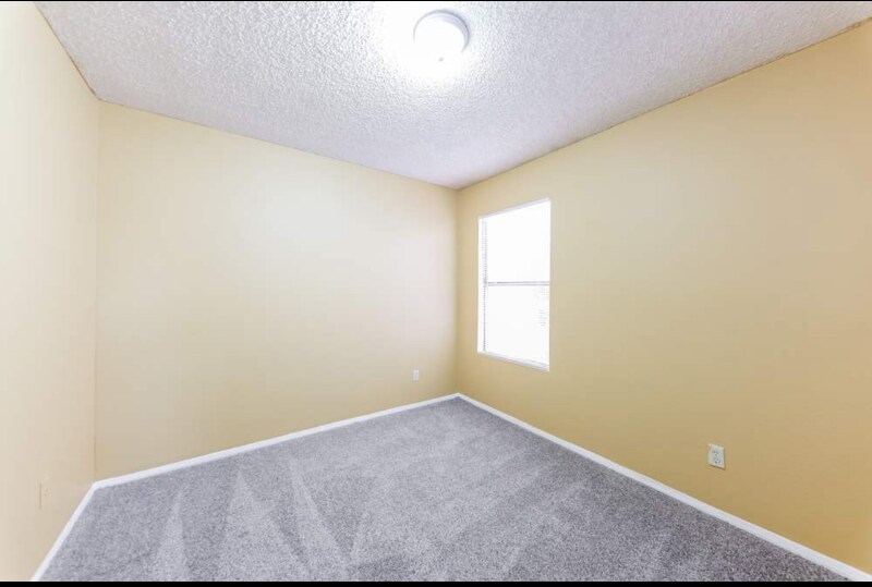 Building Photo - 4545 N 67th Ave