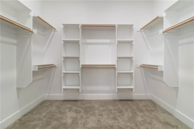 Building Photo - 500 Apollo Dr