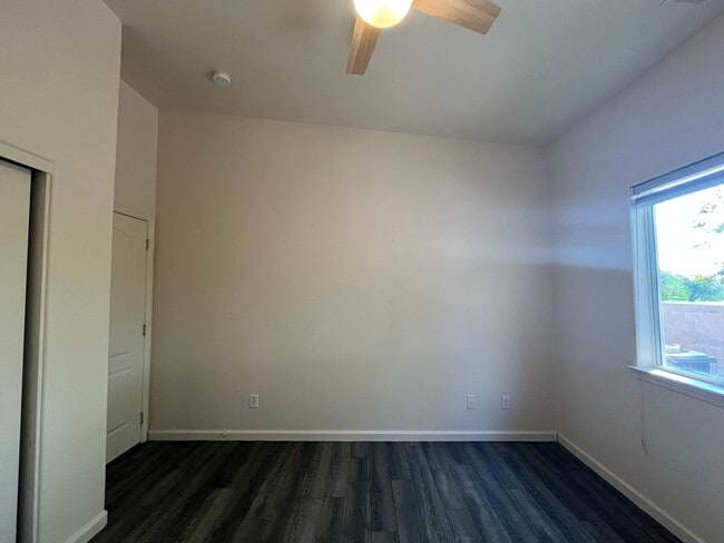 Building Photo - 1217 Echo Ct