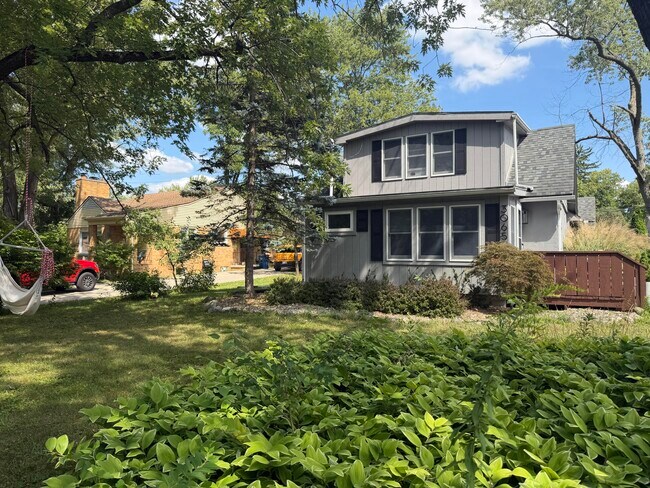 Building Photo - 3065 Nordman Rd
