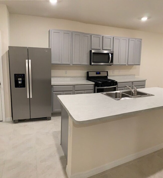 Building Photo - 20007 Royal Tern Ct