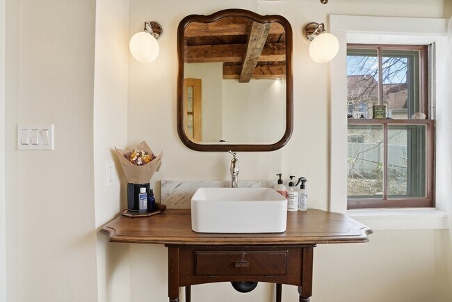 Building Photo - 1 North St