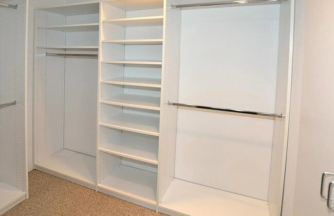 Building Photo - Cozy & Updated Home in Desirable Kensington, Neighborhood