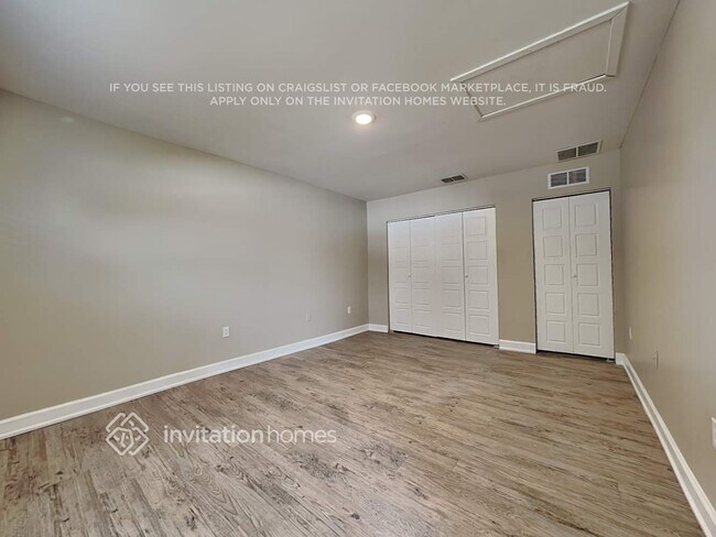 Building Photo - 15924 Eagle River Way