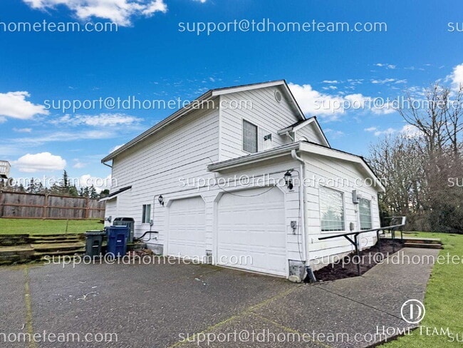 Building Photo - "Charming 3-Bed Home in Renton with Granite Elegance & Spacious Living!"