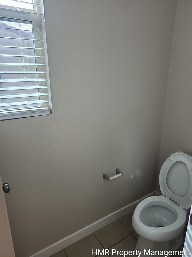 Building Photo - 2 Story Home 3 bedroom 2.5 bath in Glendora