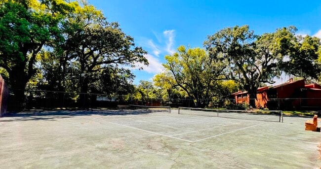 Building Photo - Desirable Sodo District, this spacious 2 b...