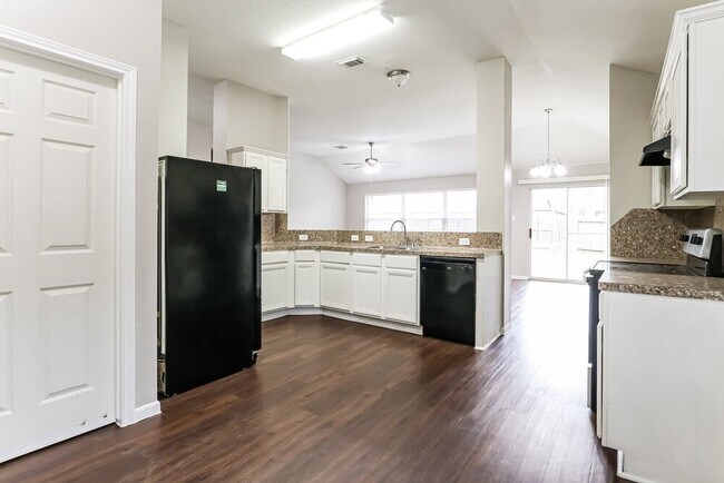 Building Photo - 4918 Bryant Ridge Rd