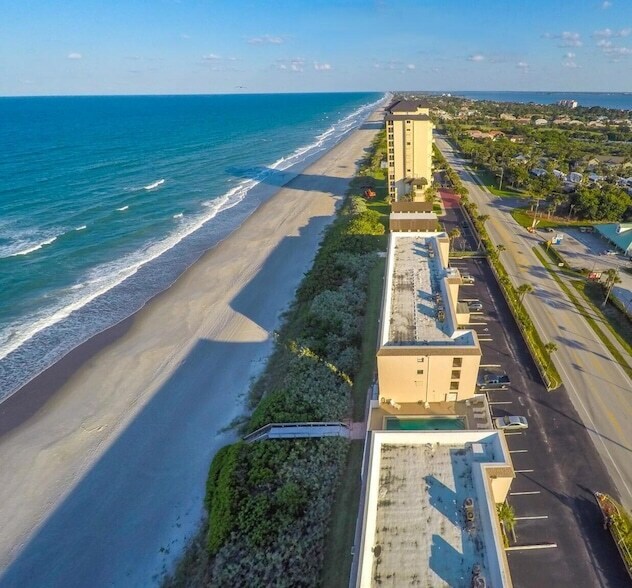 Building Photo - 2975 Jimmy Buffett Mem Hwy