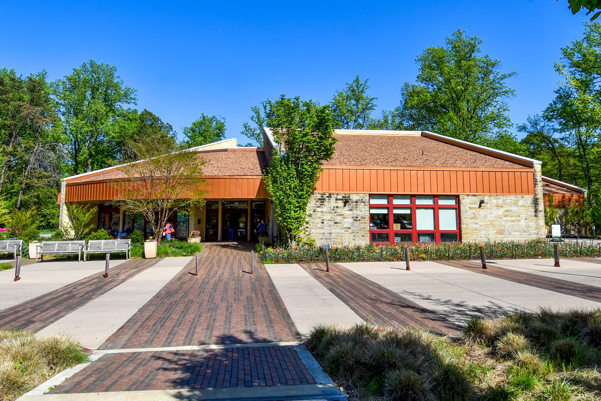 Building Photo - 2421 Auden Dr