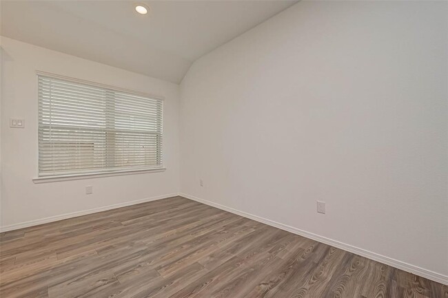 Building Photo - 2847 Mistygate Ct