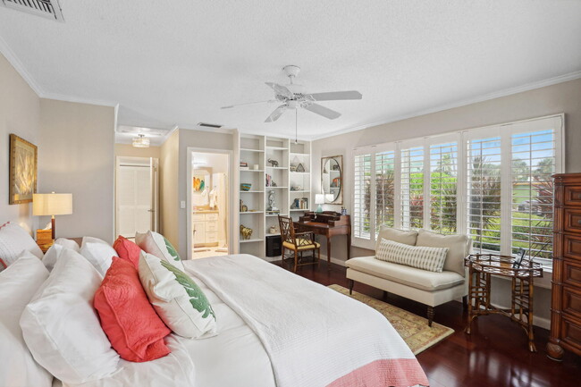 Building Photo - 10 Sailfish Ln