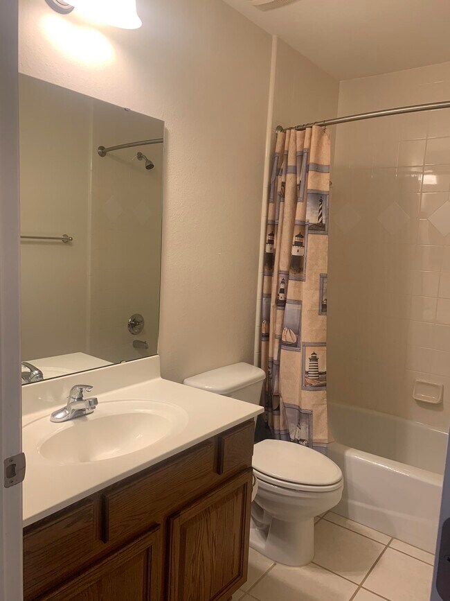 Building Photo - 4716 Plantation View Dr