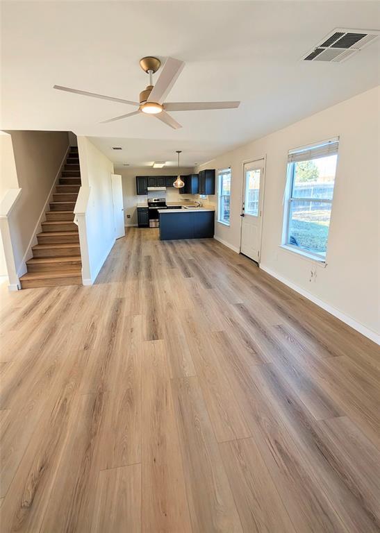 Building Photo - 222 Phillips St