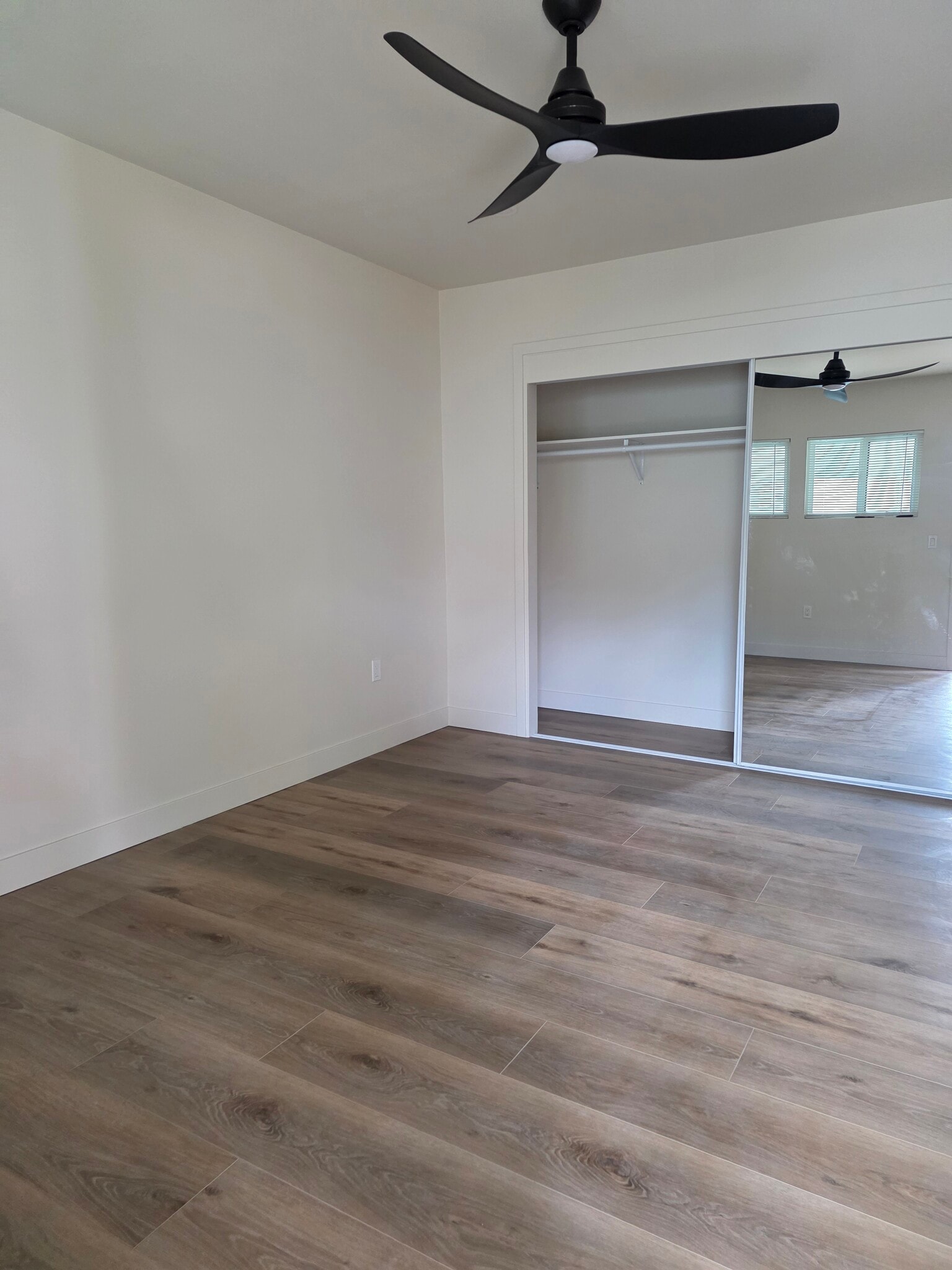 Building Photo - 14338 Flomar Dr