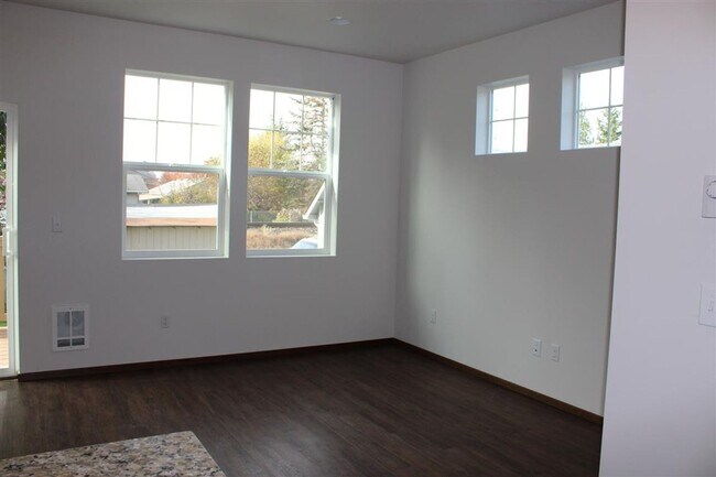 Building Photo - Oak Street Lofts, LLC #1