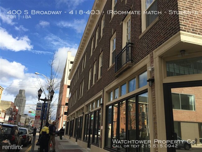Building Photo - Cooper Village (400 S Broadway)