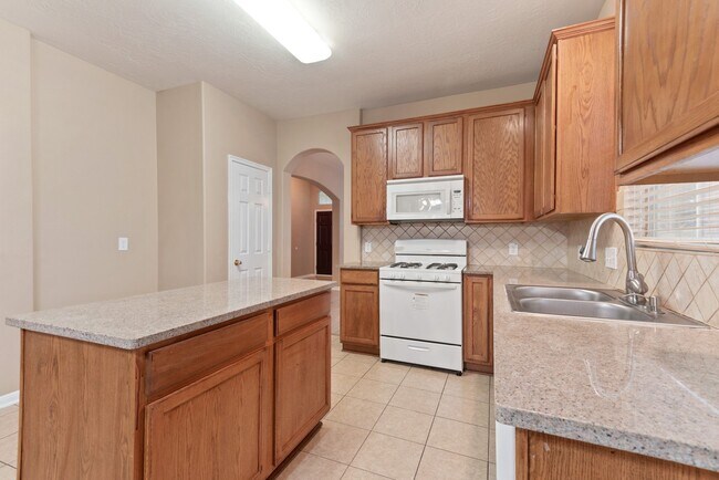 Building Photo - 7414 Bering Landing Dr