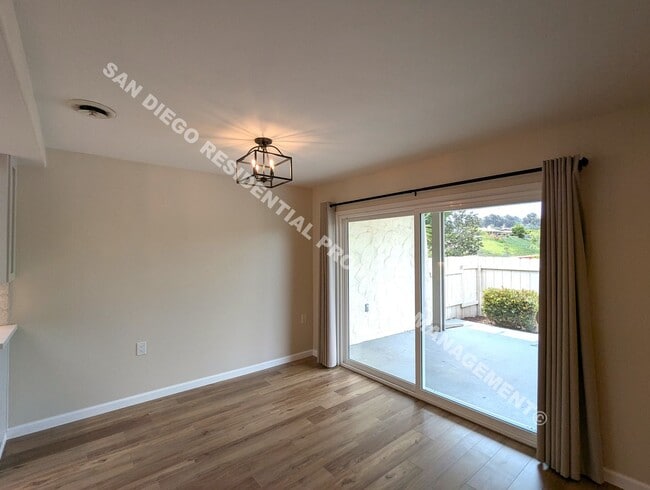Building Photo - 12435 Rios Rd