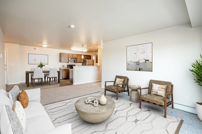 Building Photo - Eaglebrook Apartments