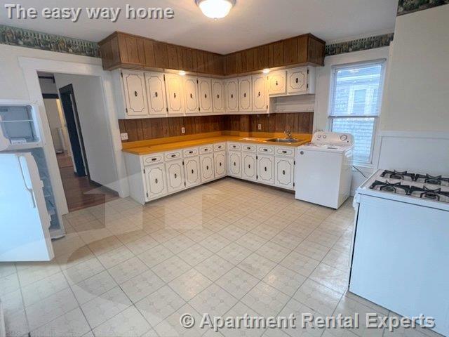 Building Photo - 543 Broadway