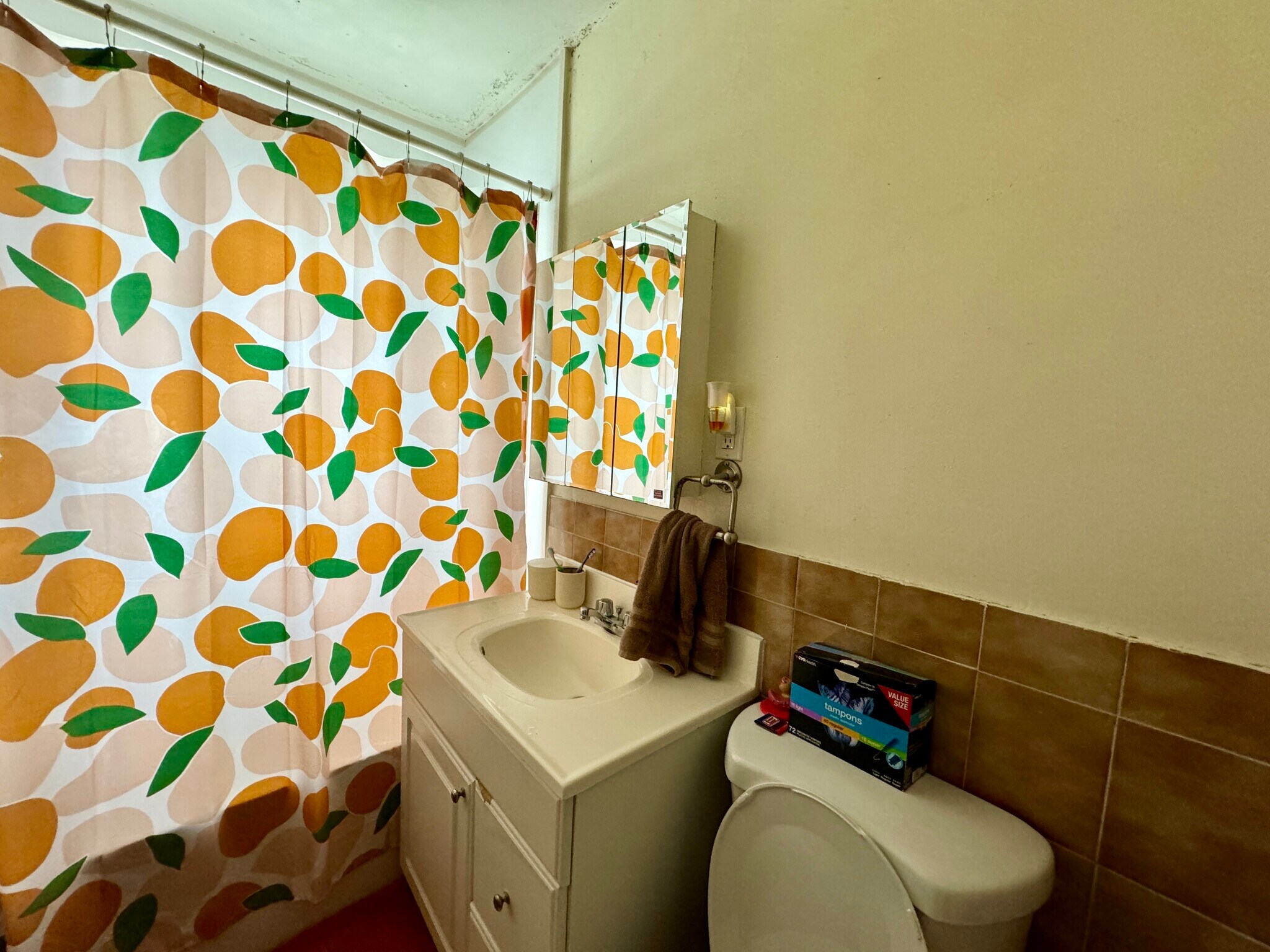 Building Photo - 58 Brock St