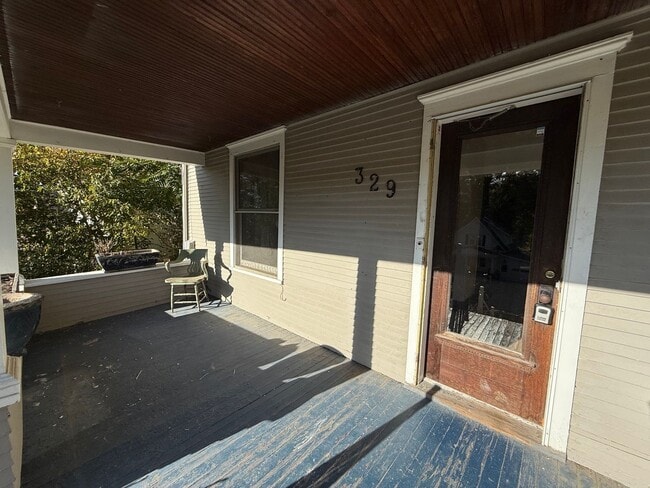 Building Photo - COMING SOON! Historic East Side Beauty!