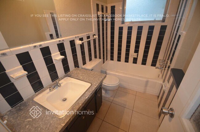 Building Photo - 348 Keating Dr