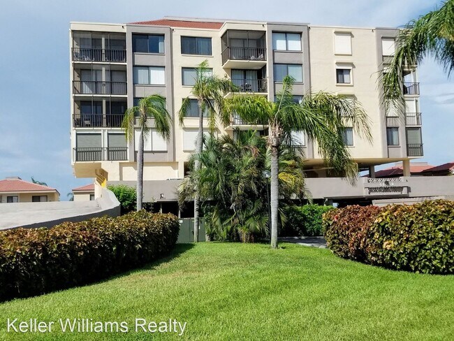Primary Photo - 6158 Palma Del Mar Blvd S