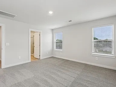 Building Photo - 4232 Skyridge Dr