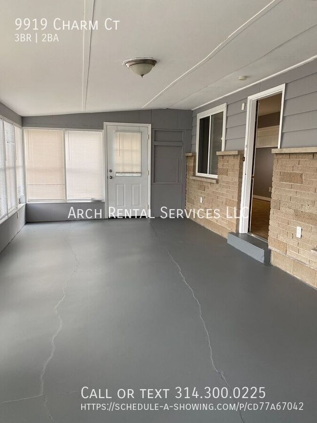 Building Photo - 9919 Charm Ct