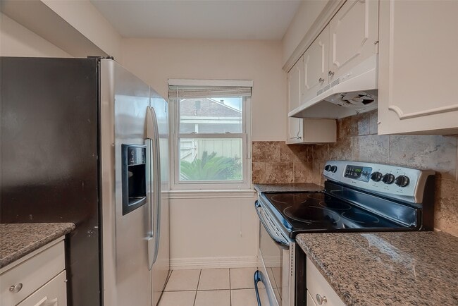 Building Photo - 2047 Winrock Blvd