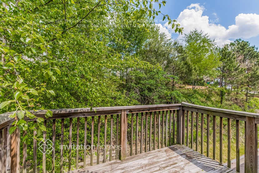 Building Photo - 123 Village Pkwy